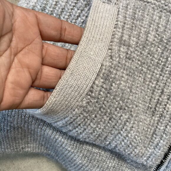 Banana Republic Vest Womens Medium Gray‎ Mixed Full Zip Pockets Preppy Puffer - Picture 4 of 9